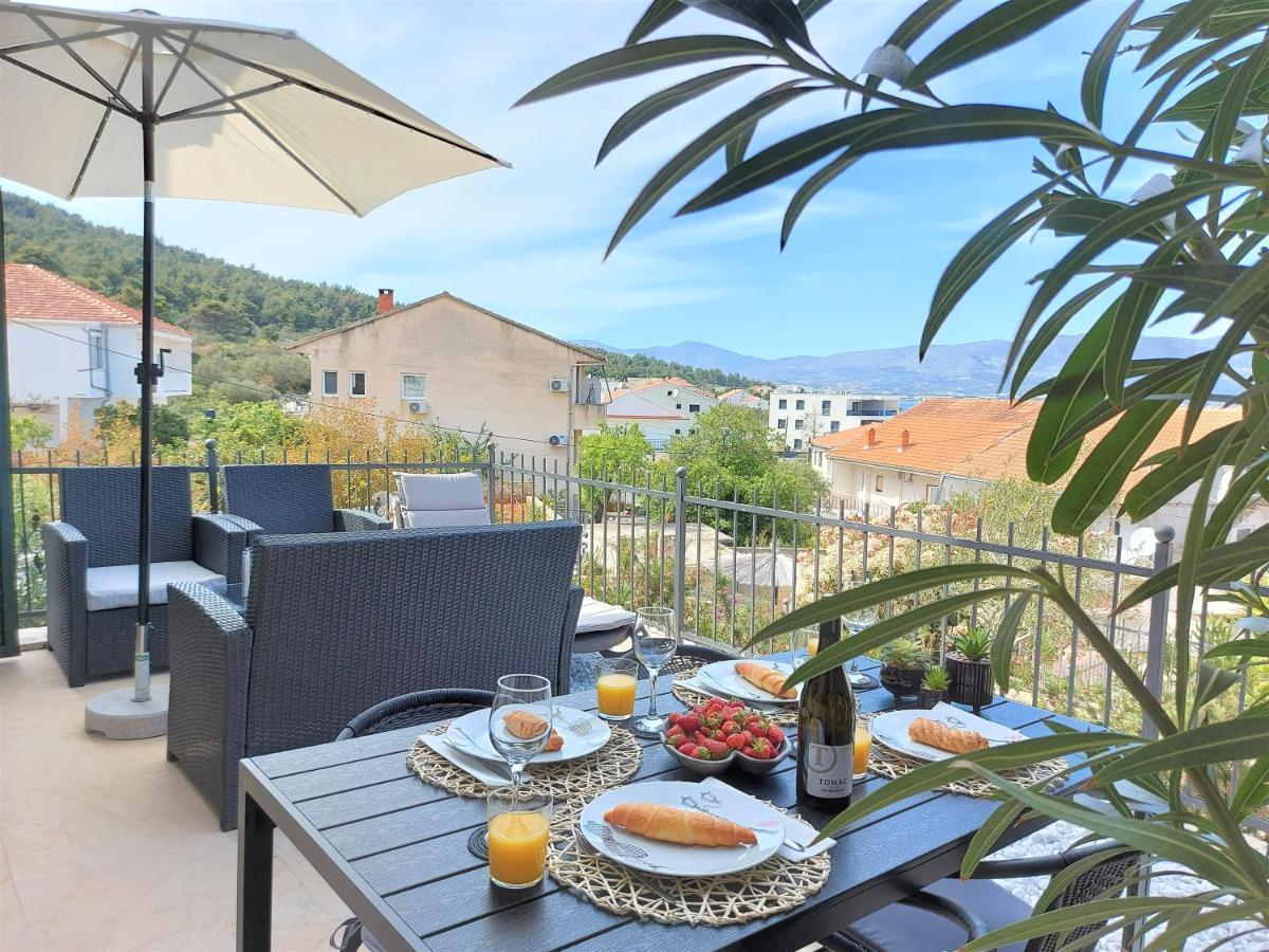 Apartment Livia Slatine Exterior foto